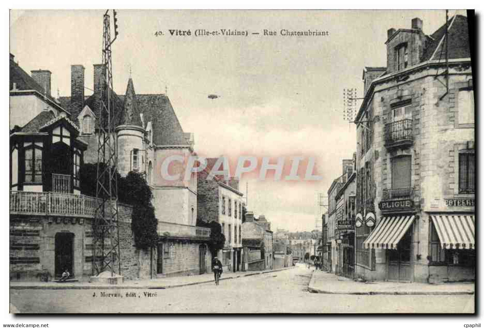 CPA Vitre Rue Chateaubriant