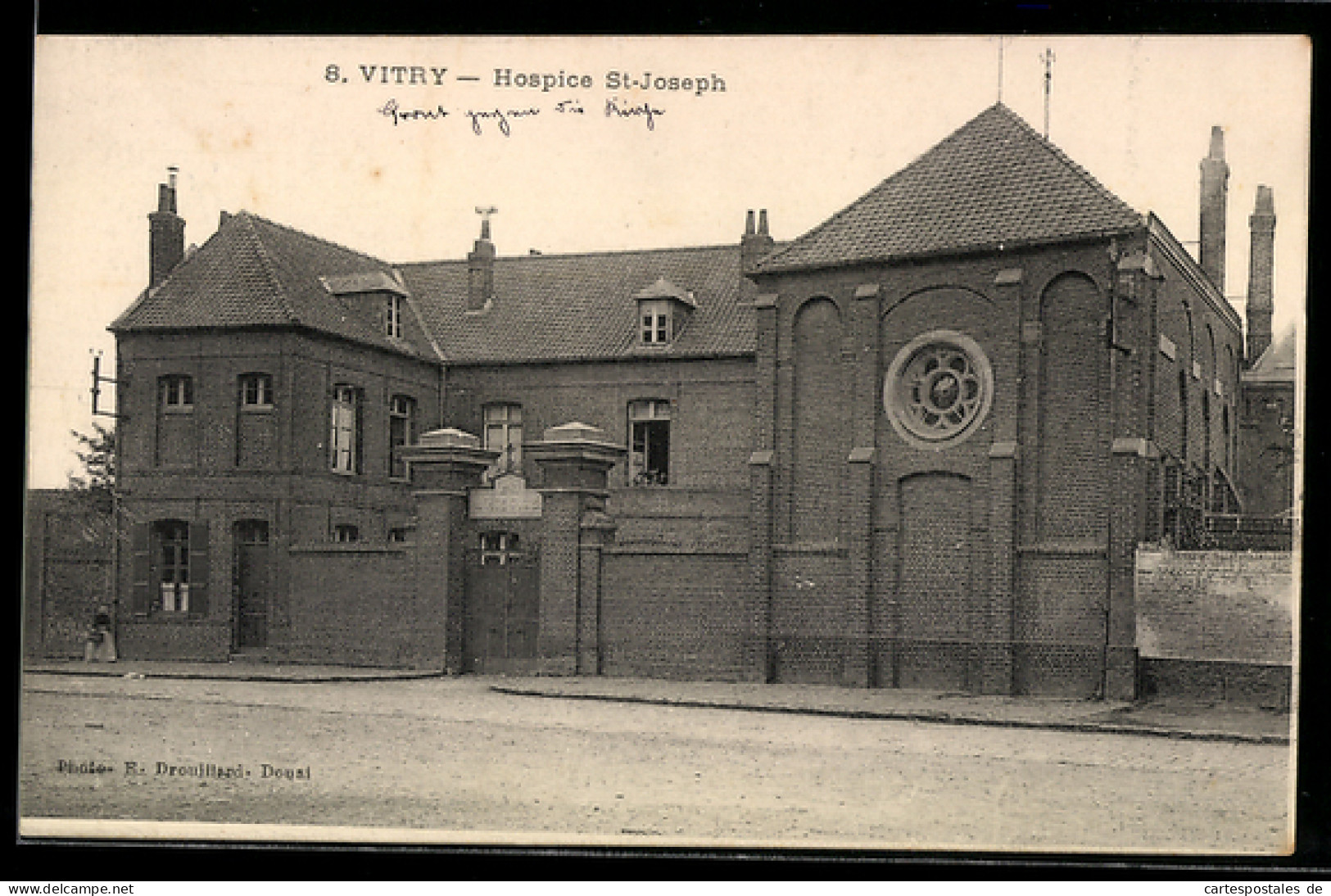 CPA Vitry-en-Artois, Hospice Saint-Joseph