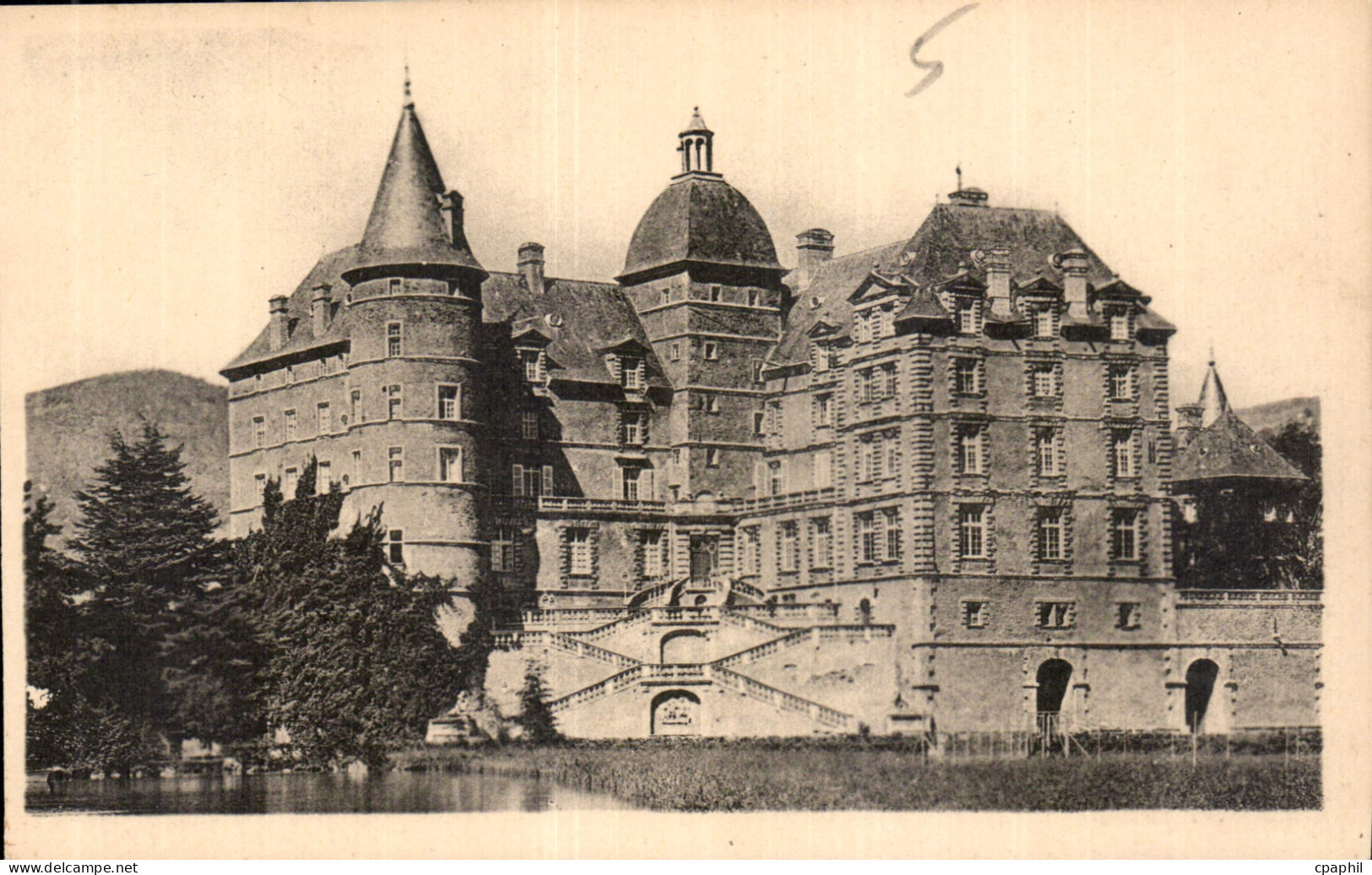 CPA Vizille le Chateau vu du Parc