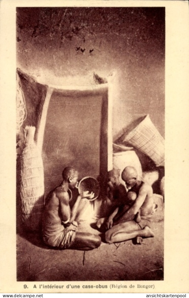 CPA Volkstypen Bongor Tschad, Case Obus, Menschen