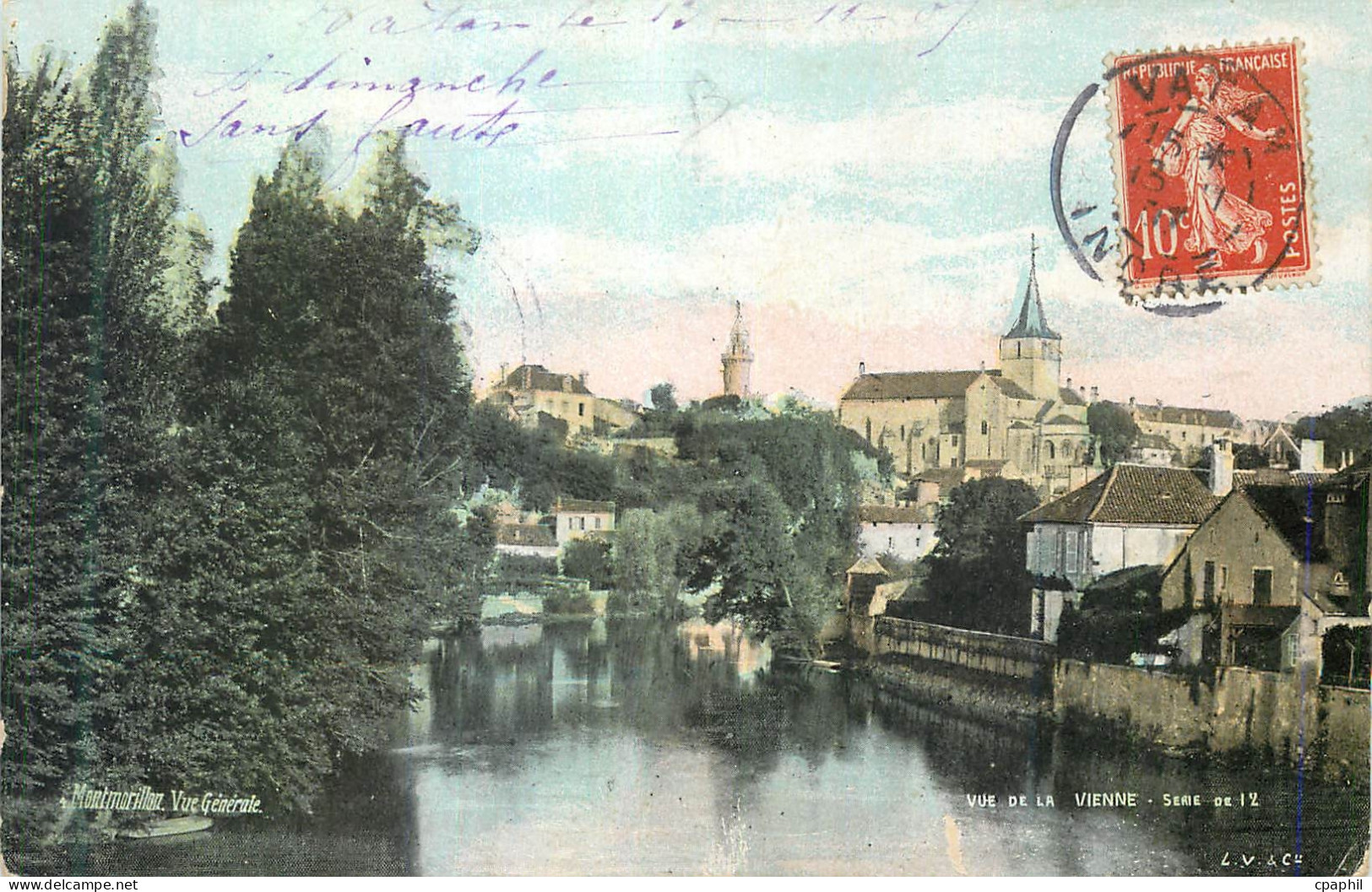 CPA Vue de la Vienne Montmorillon