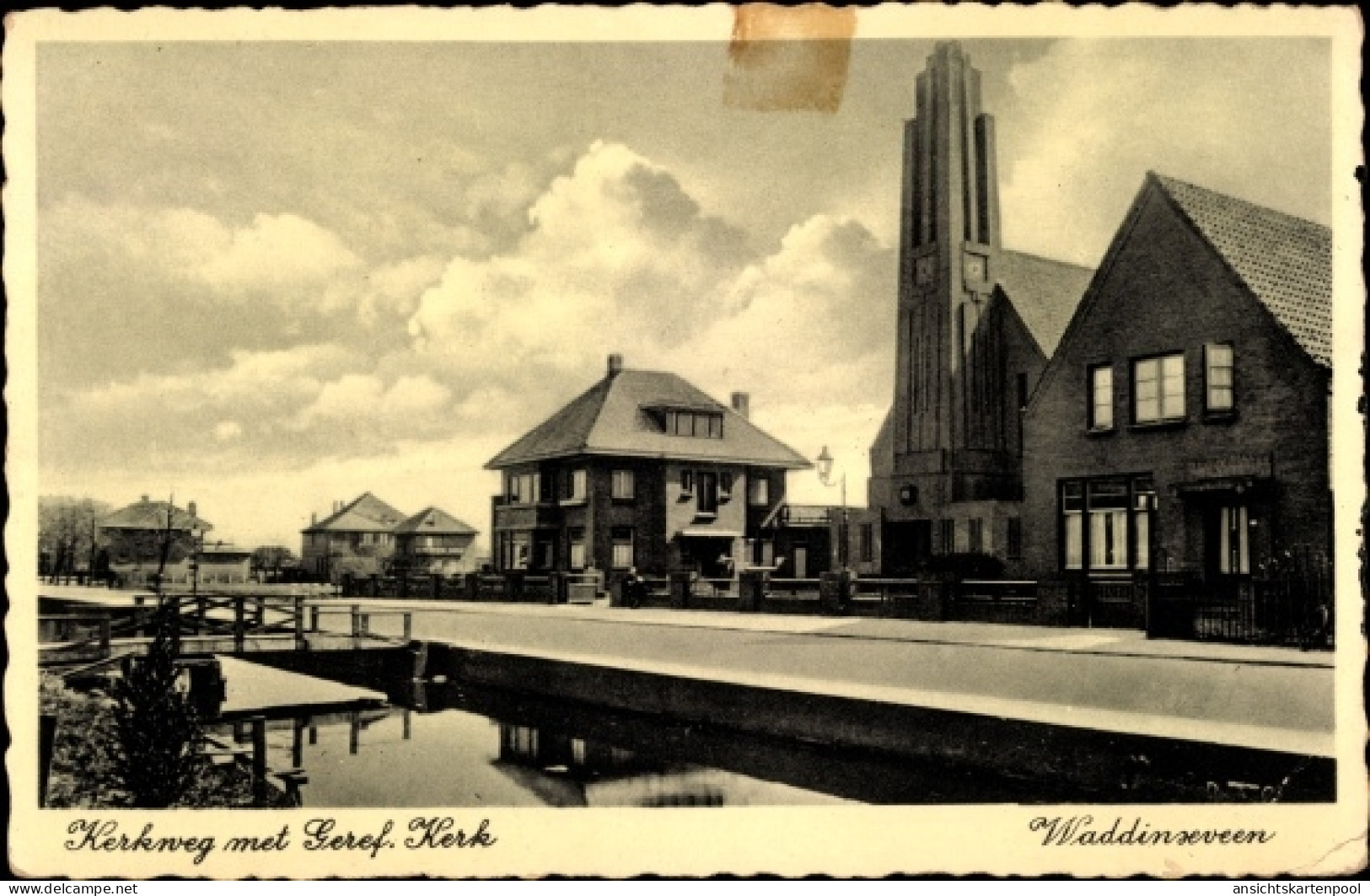 CPA Waddinxveen Südholland, Kerkweg met Geref. Kerk