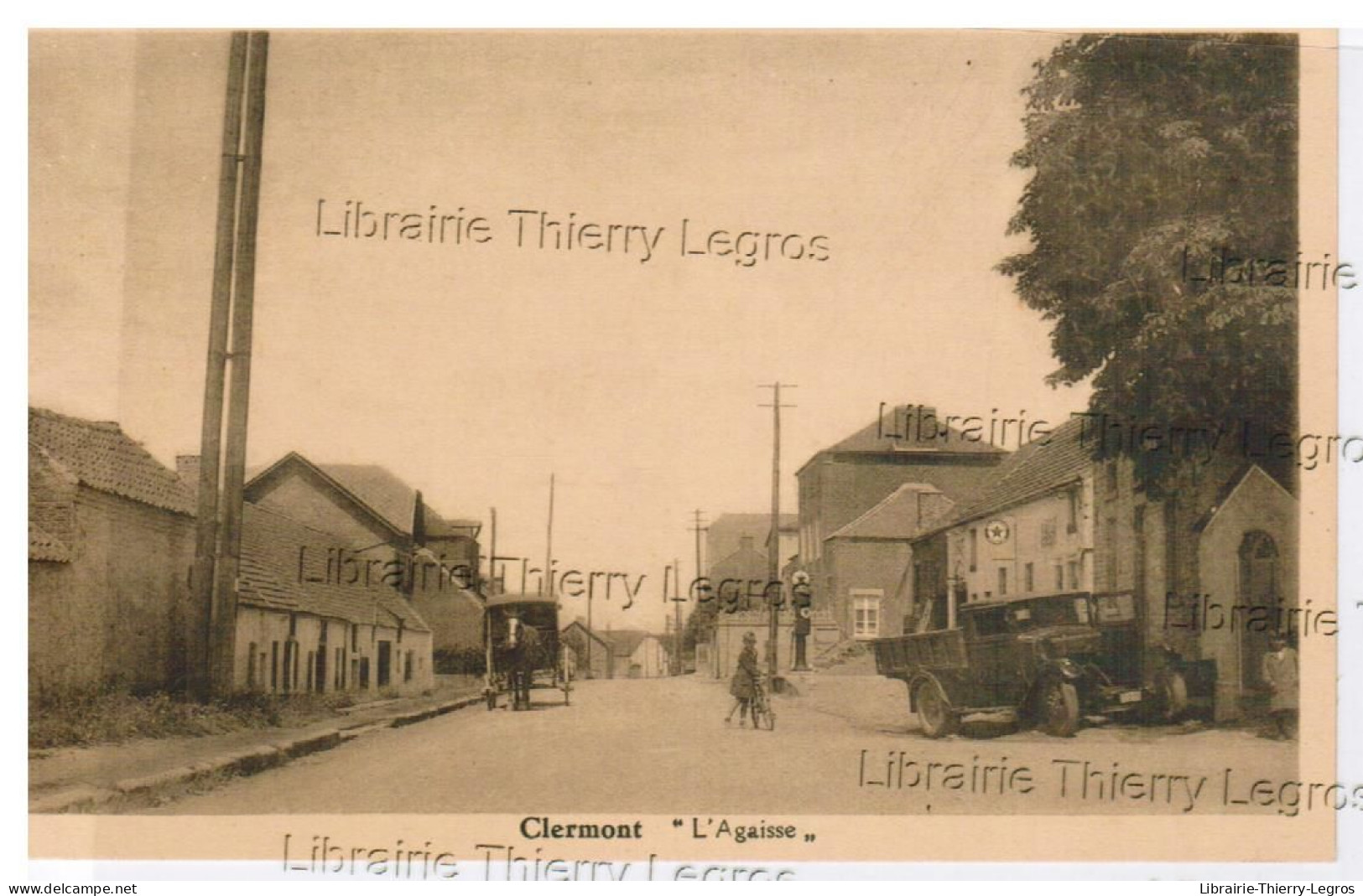 CPA Walcourt   Clermont    " L'Agaisse "   camion pompe à essence chariot cheval