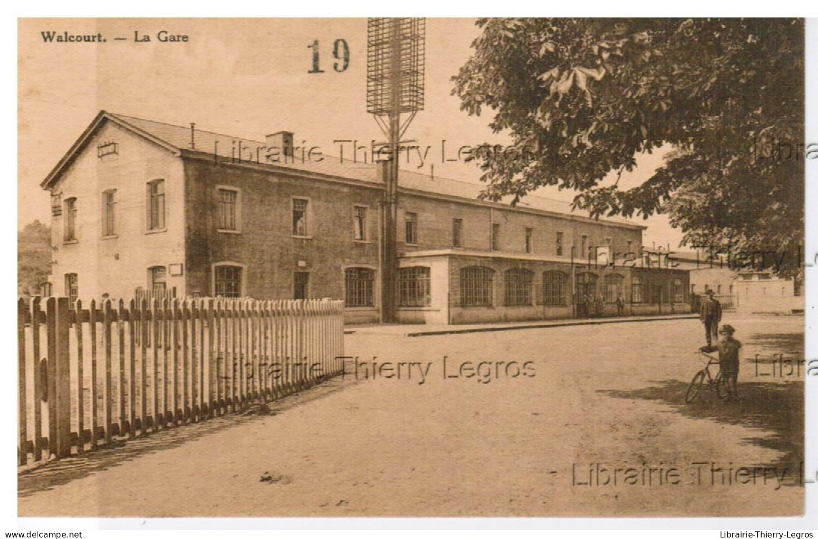 CPA Walcourt  La Gare