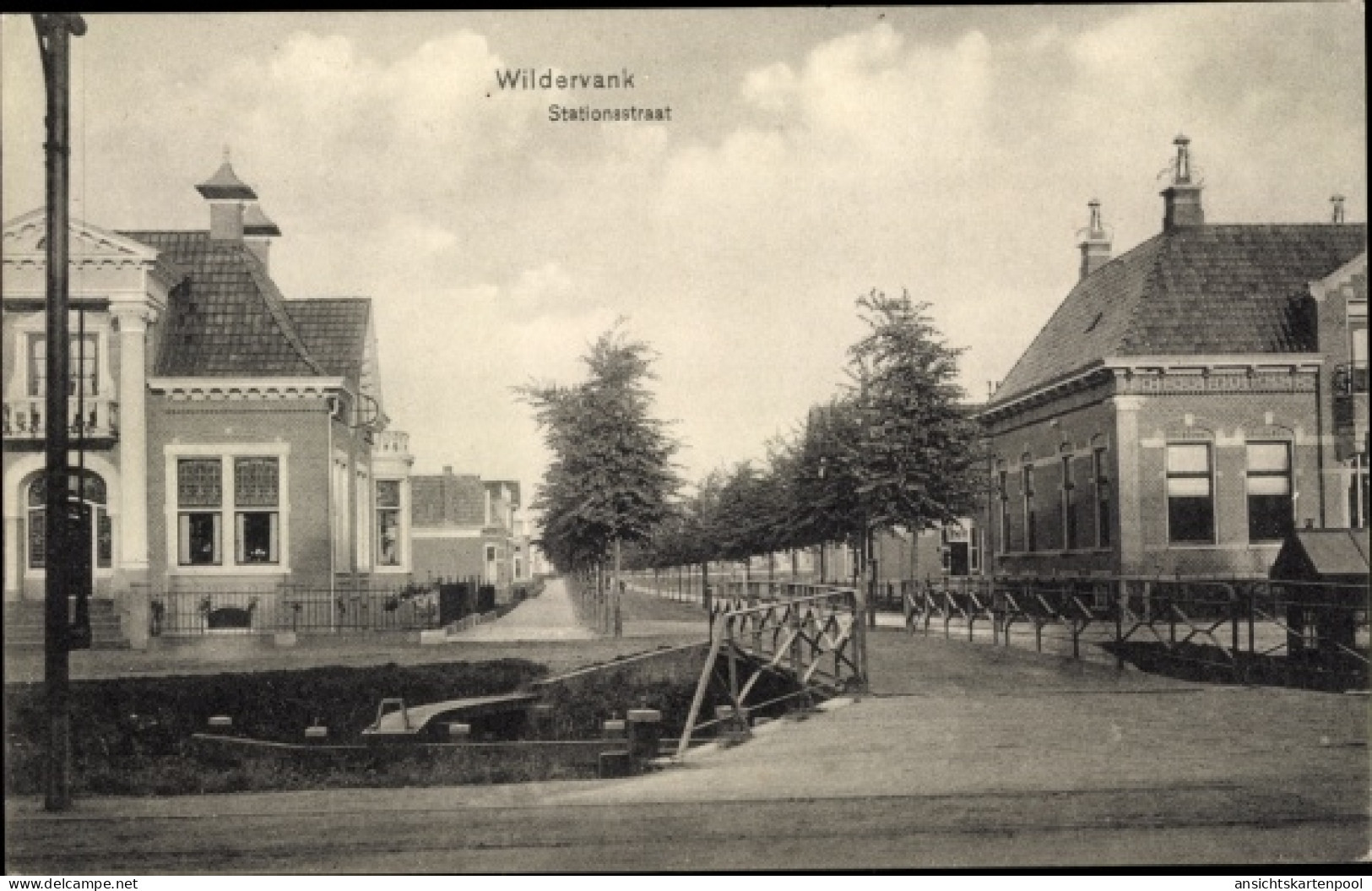 CPA Wildervank Groningen Niederlande, Stationsstraat