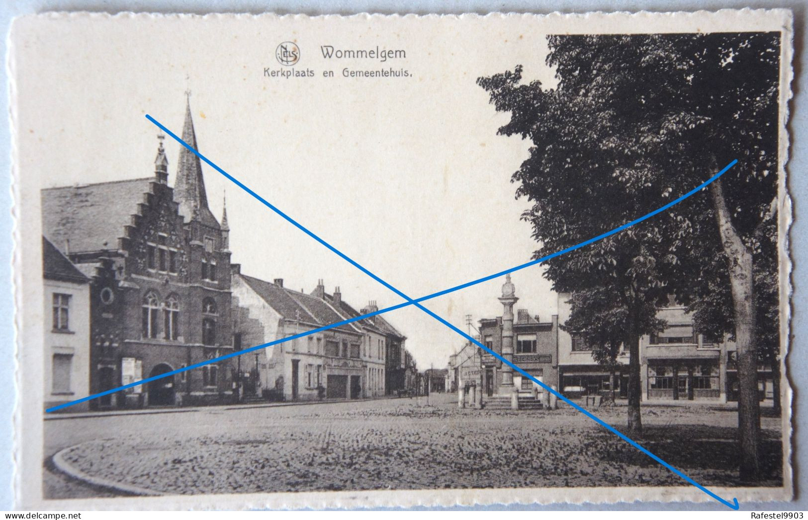 CPA WOMMELGEM Kerkplaats Gemeentehuis