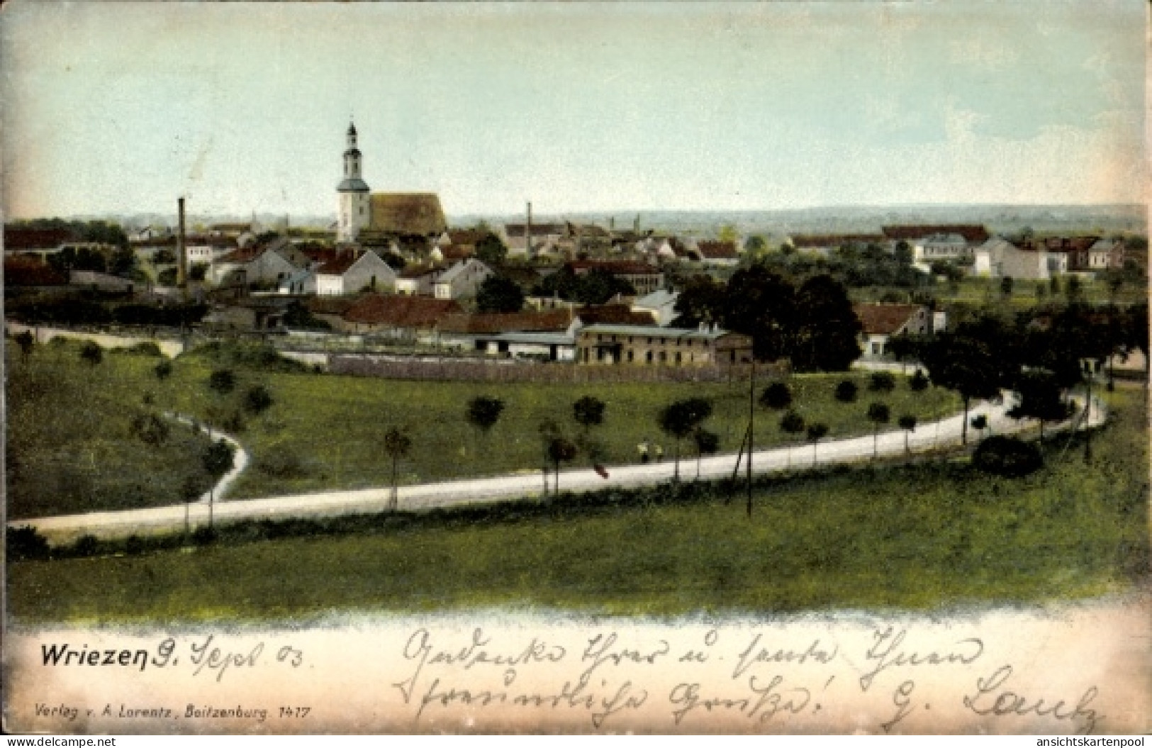 CPA Wriezen im Oderbruch, Landschaftsaufnahme, Kirche, Häuser,