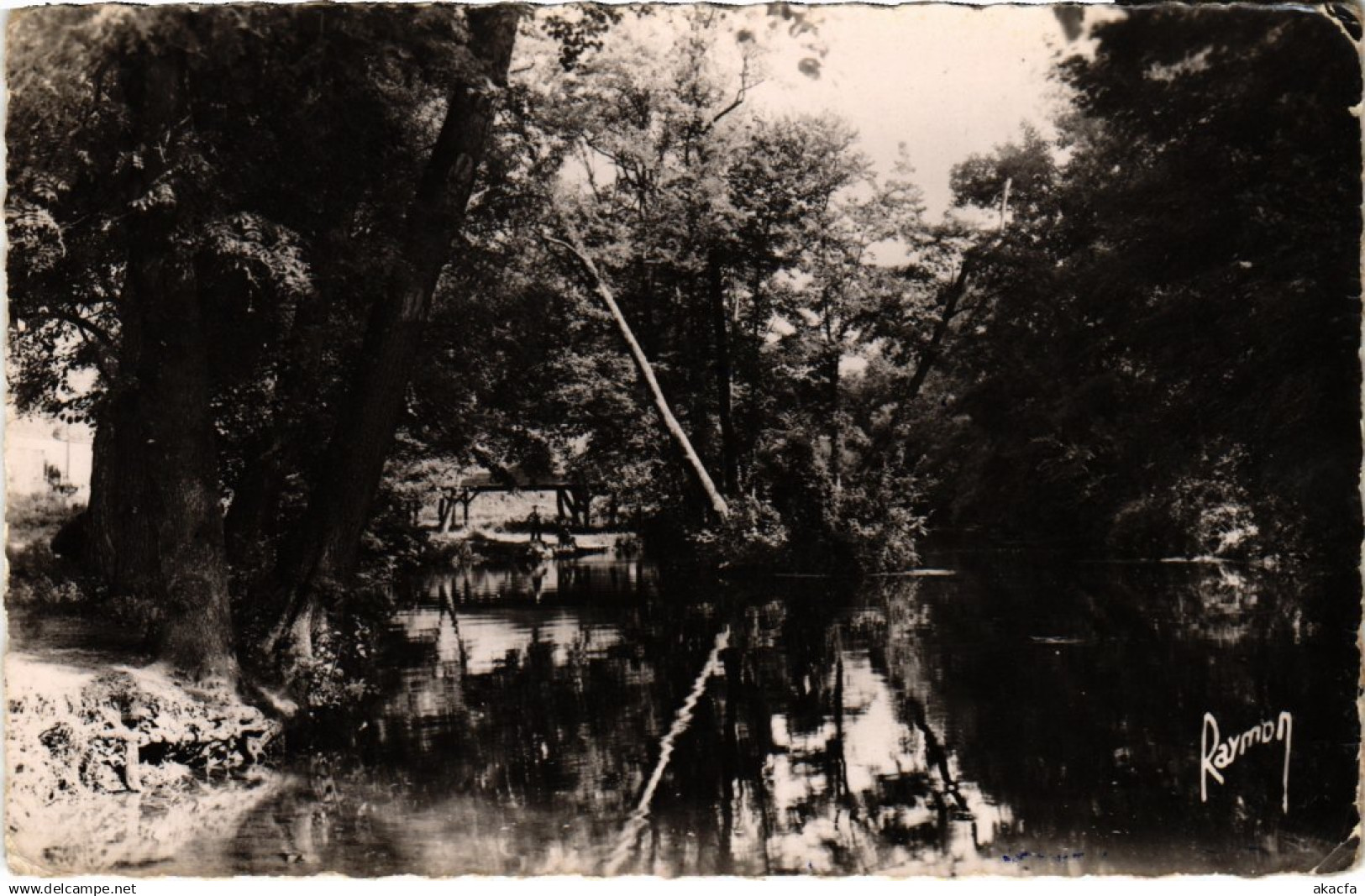 CPA YERRES Les Bords de l'Yerres (1354747)