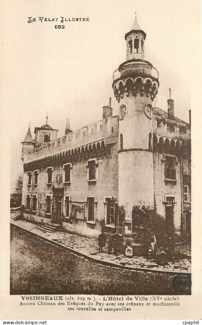 CPA Yssingeaux L'Hotel de Ville