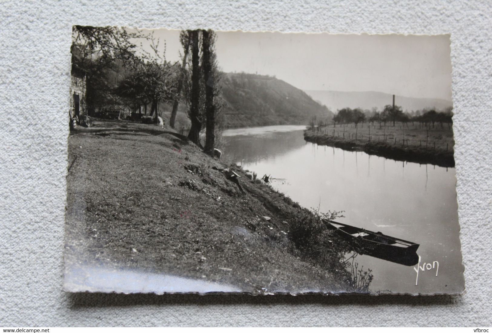 Cpm 1956, Clecy, l'Orne au pont de Landelle, Calvados 14