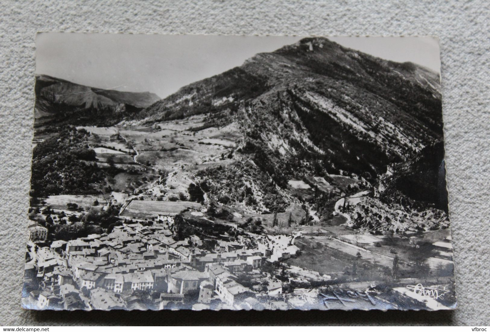 Cpm 1957, Chatillon en Diois, vue panoramique aérienne sur les deux vallées et la ville, Drôme 26