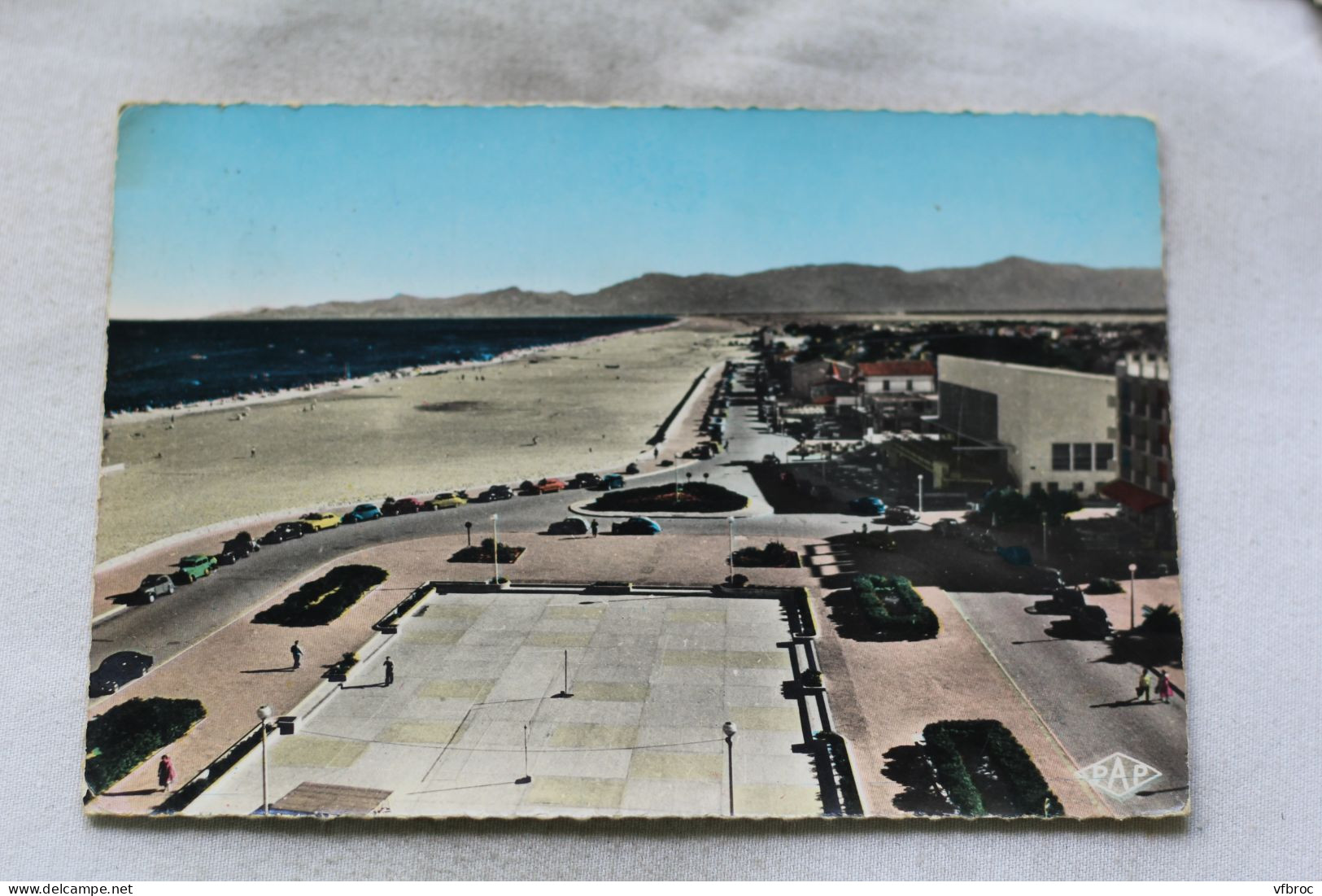 Cpm 1959, Canet Plage, la plage, front de mer et les Albères, Pyrénées Orientales 66