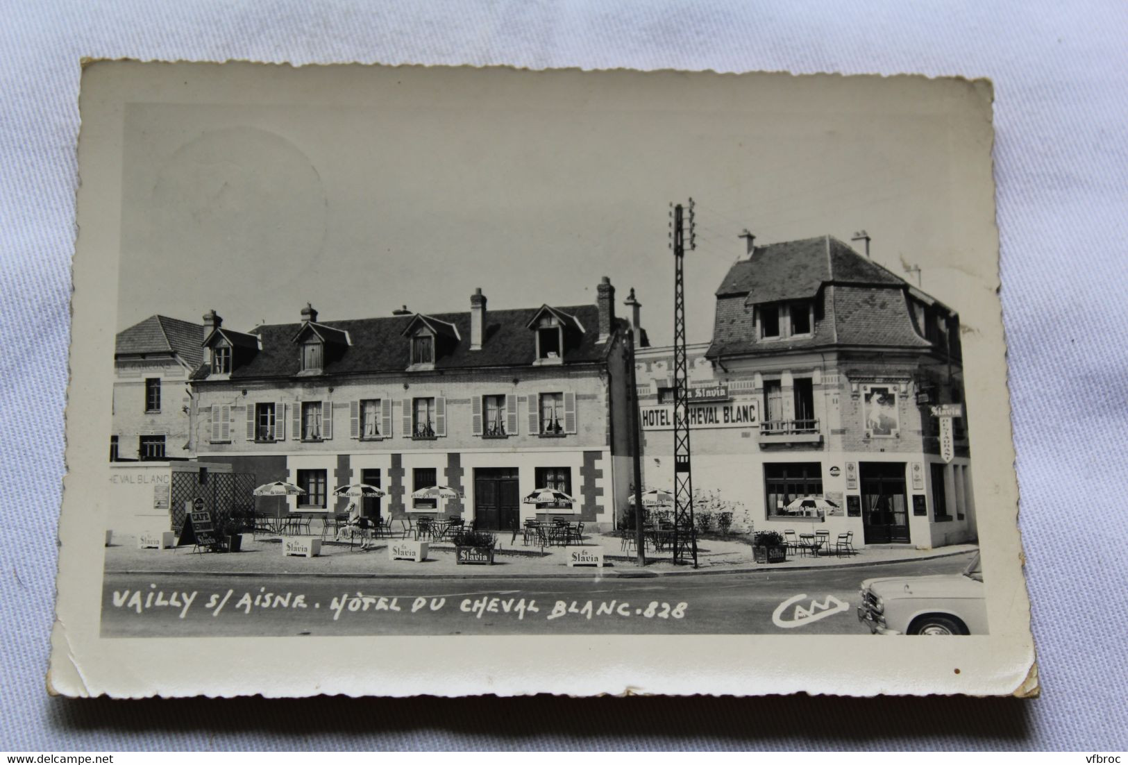 Cpm 1960, Vailly sur Aisne, hôtel du cheval blanc, Aisne 02