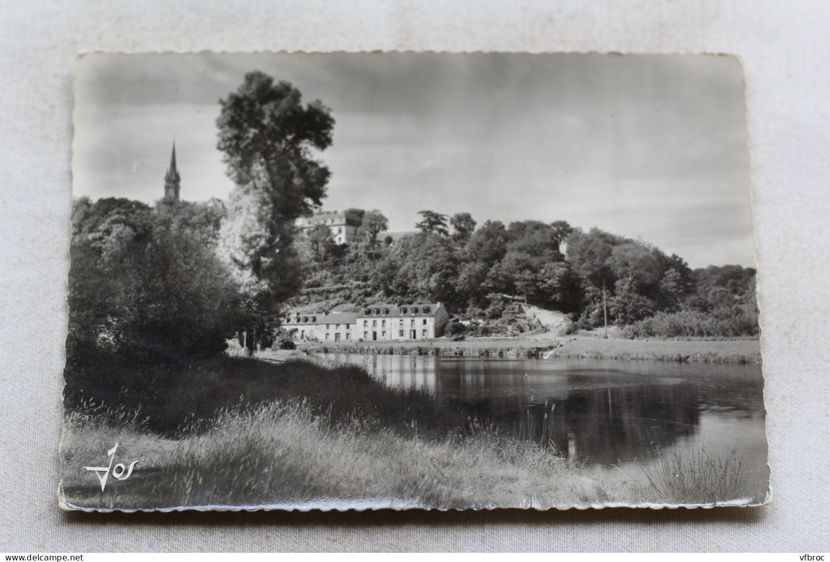 Cpm 1961, Châteauneuf du Faou, un coin charmant au bord du canal, Finistère 29