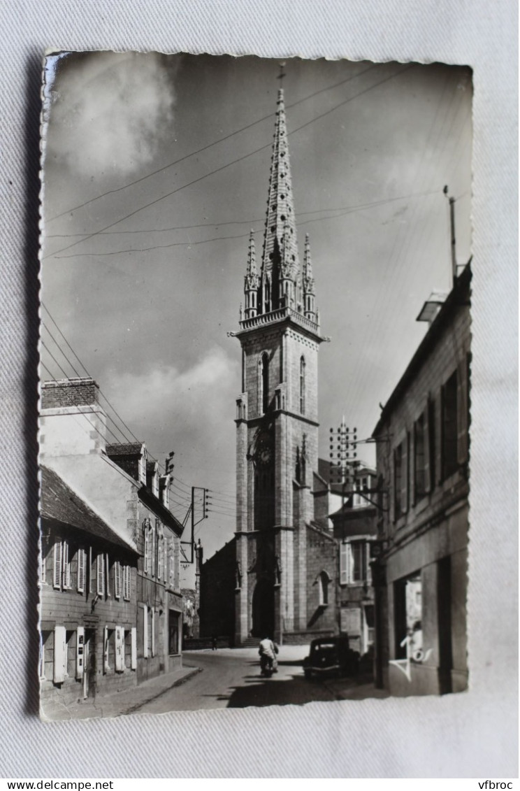 Cpm 1961, Plouescat, l'église paroissiale et son clocher, Finistère 29