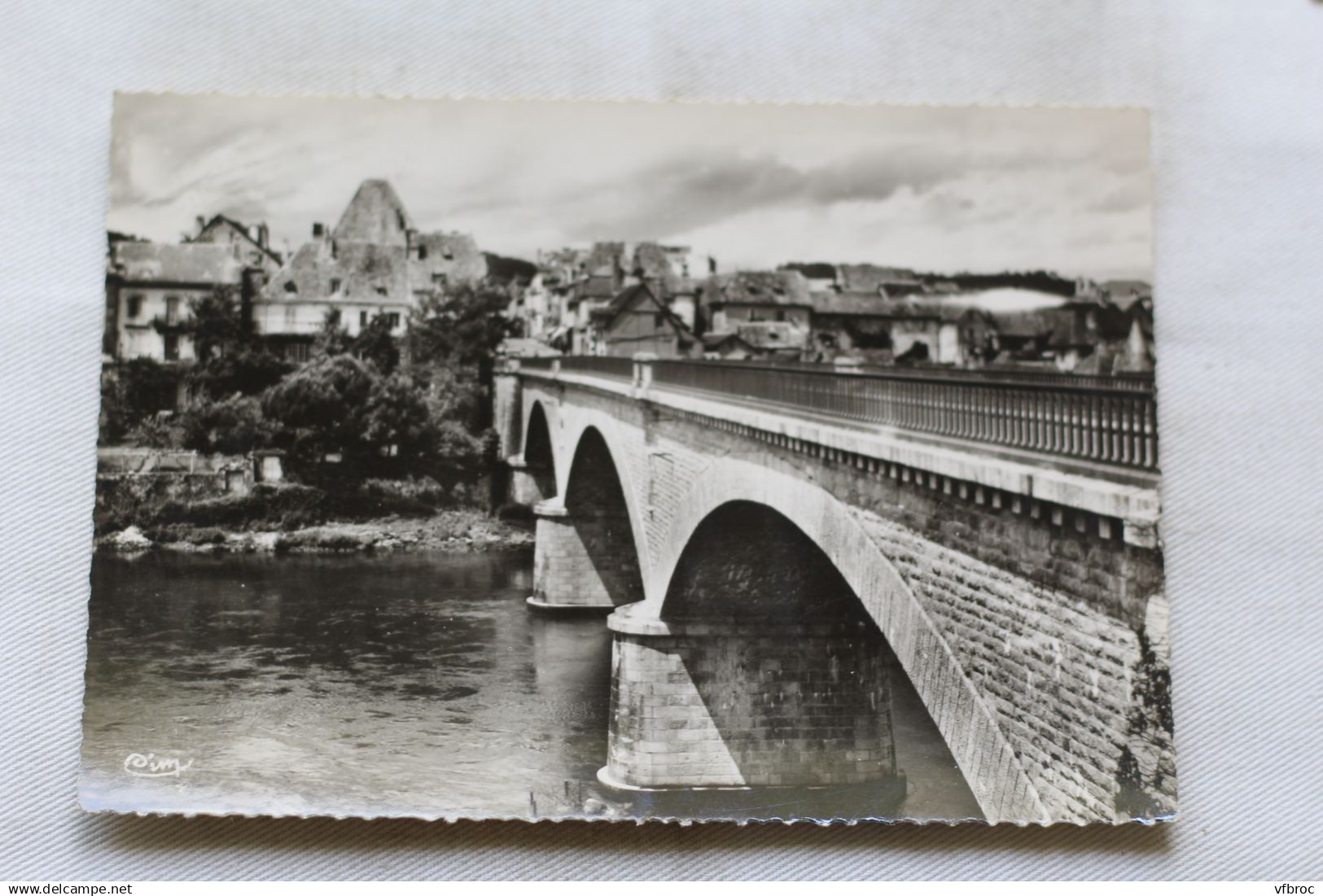 Cpm 1962, Argentat, le pont, Corrèze 19