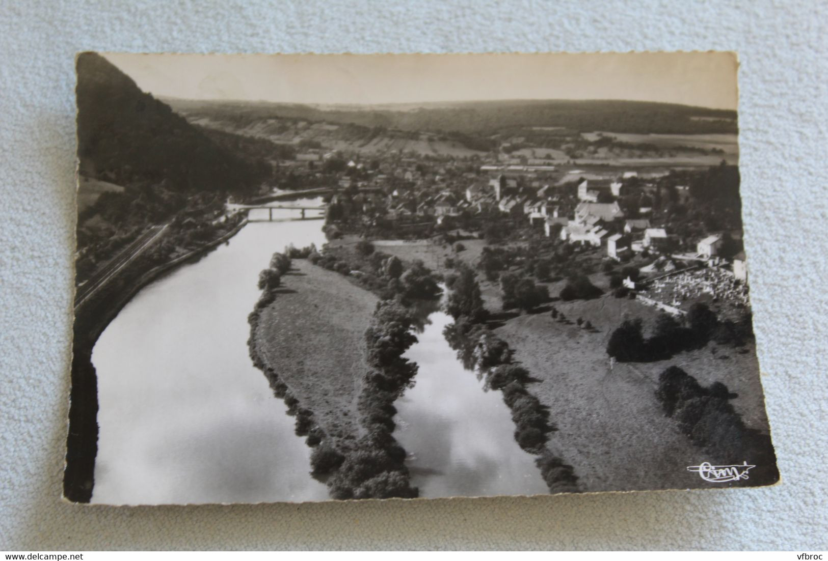 Cpm 1963, Clerval, l'ile Oudry au bord du Doubs, Doubs 25