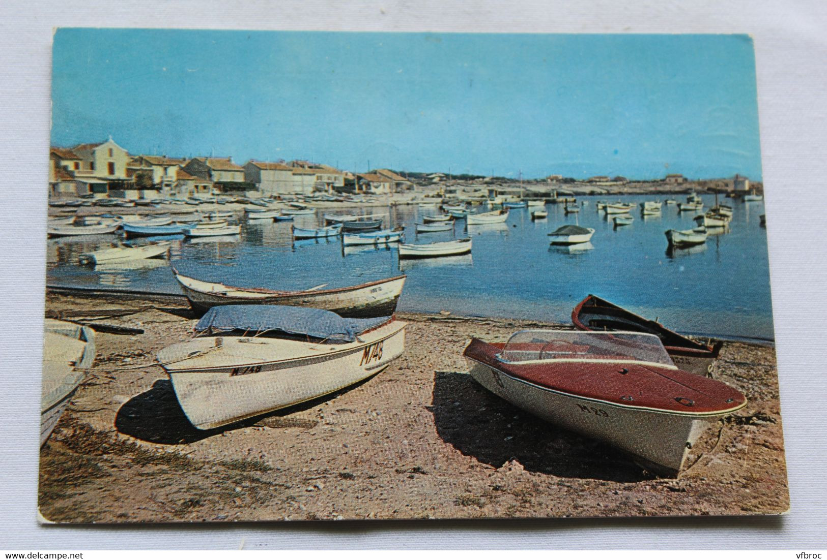 Cpm 1968, Carro, le port, Bouches du Rhône 13