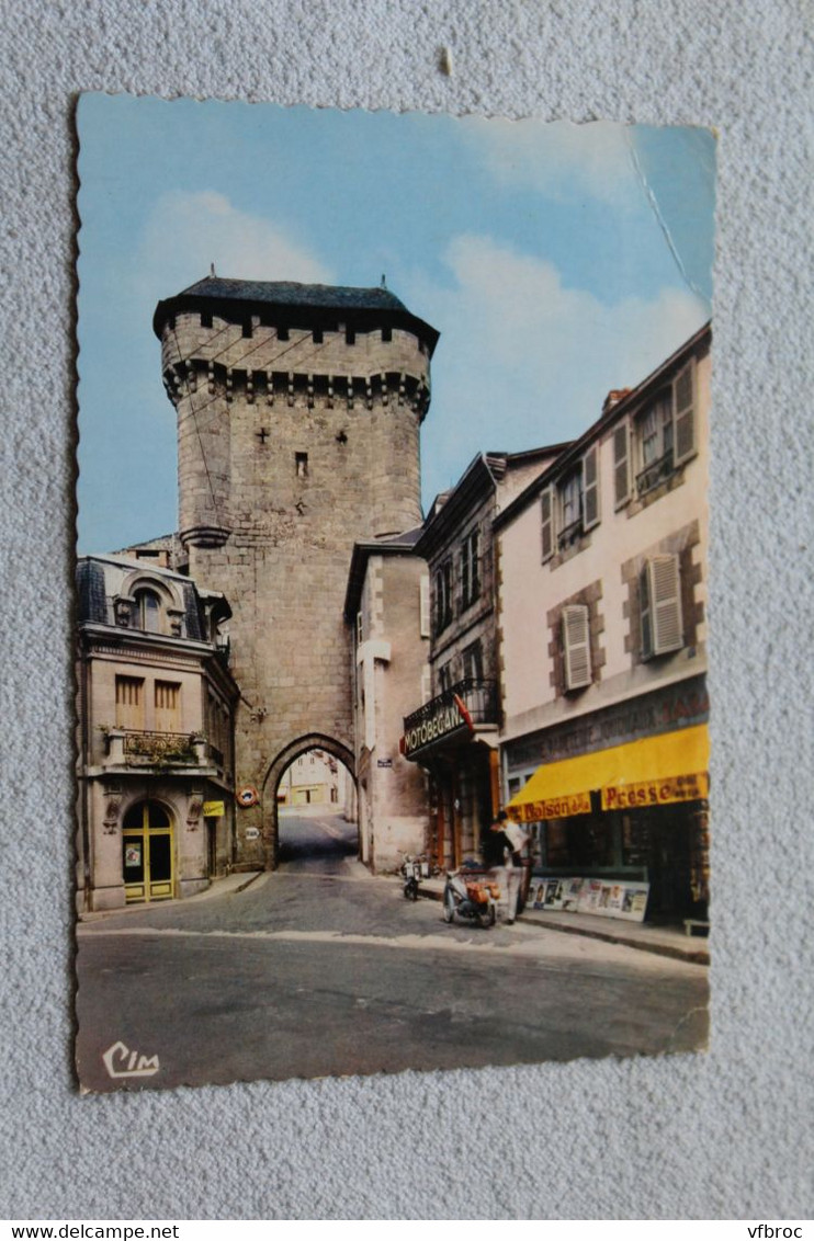 Cpm 1970, la Souterraine, la poste saint Jean, Creuse