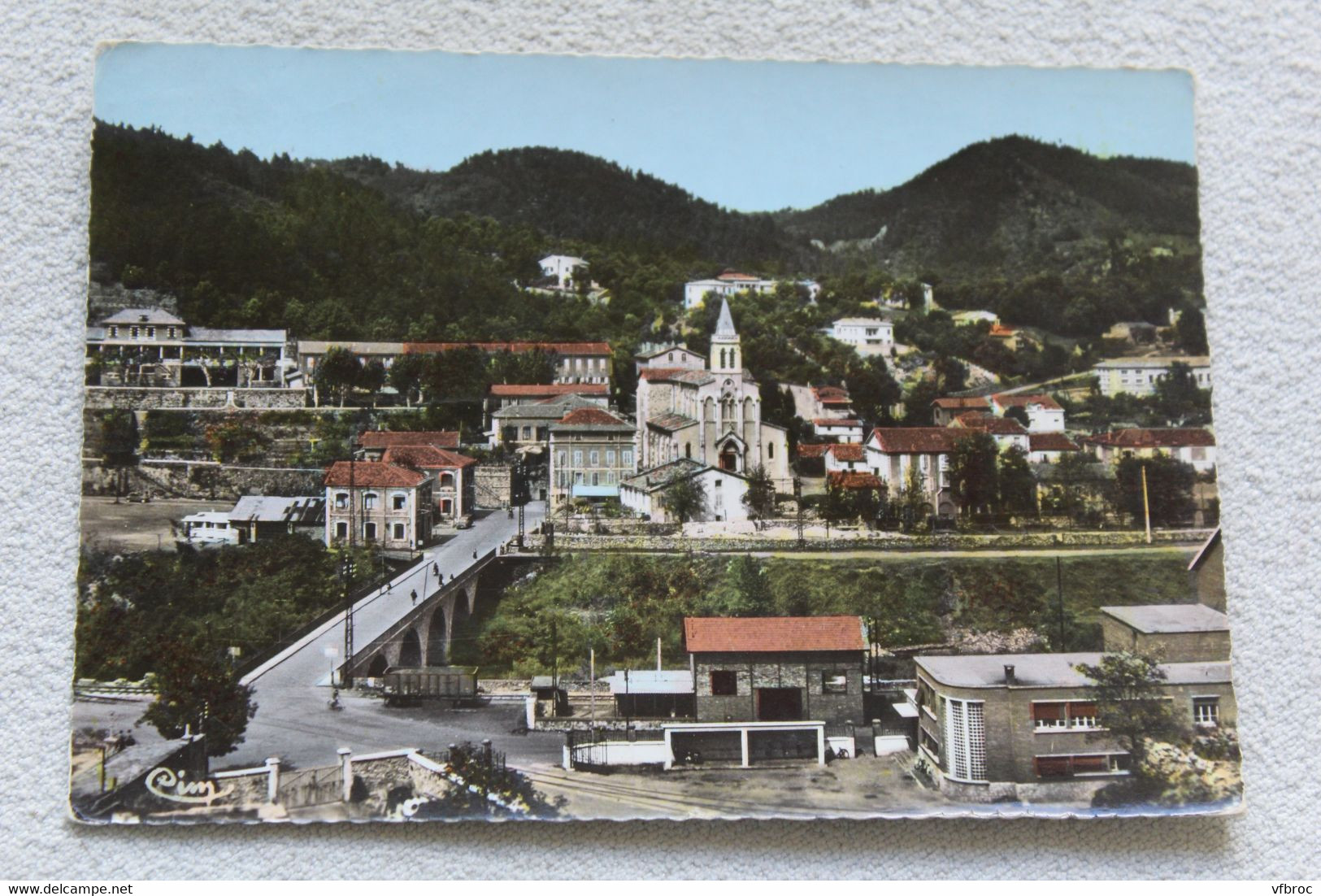 Cpm 1972, Bessèges, l'élise, le Castelas, Gard 30