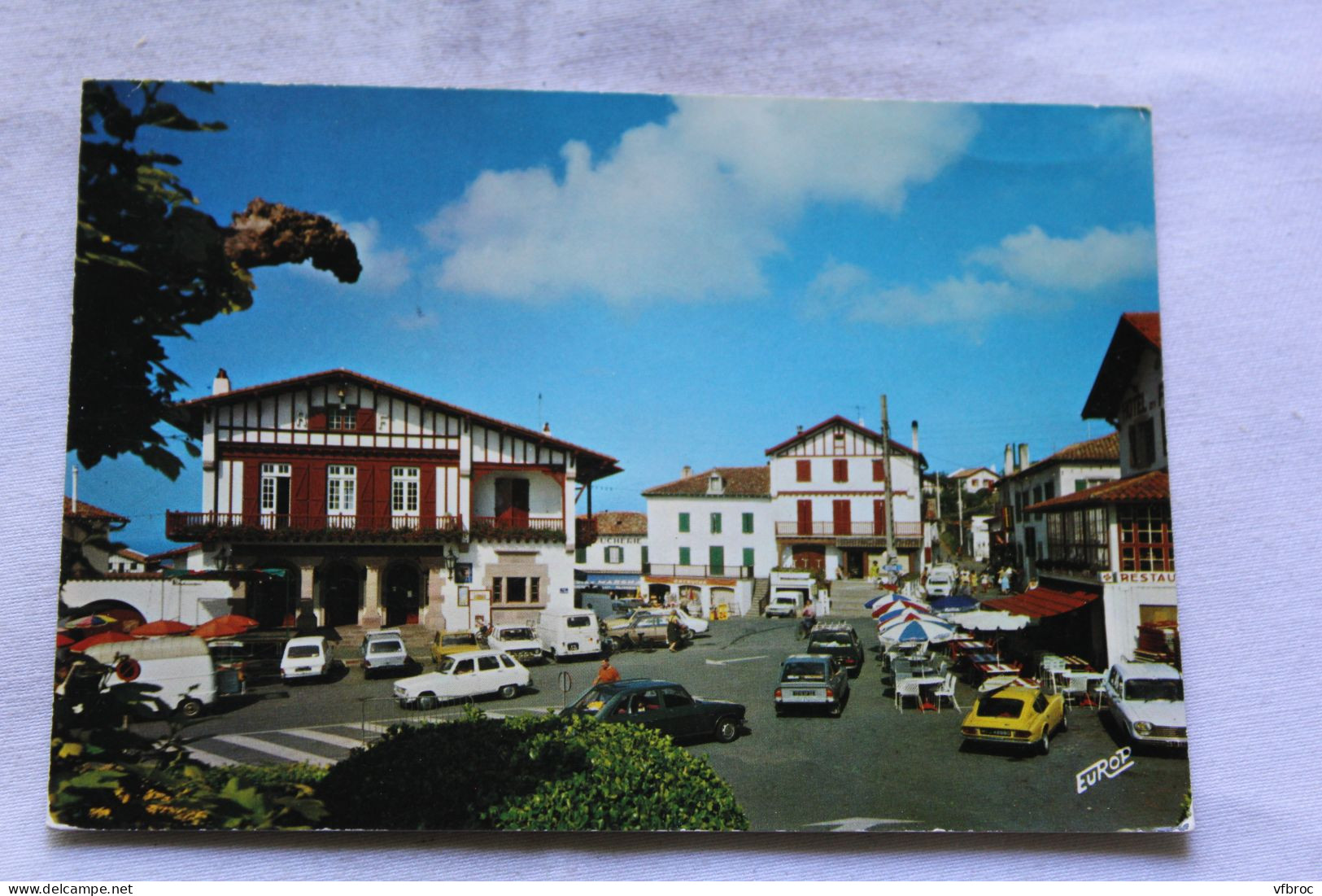 Cpm 1976, Bidart, la place de la mairie, Pyrénées atlantiques 64
