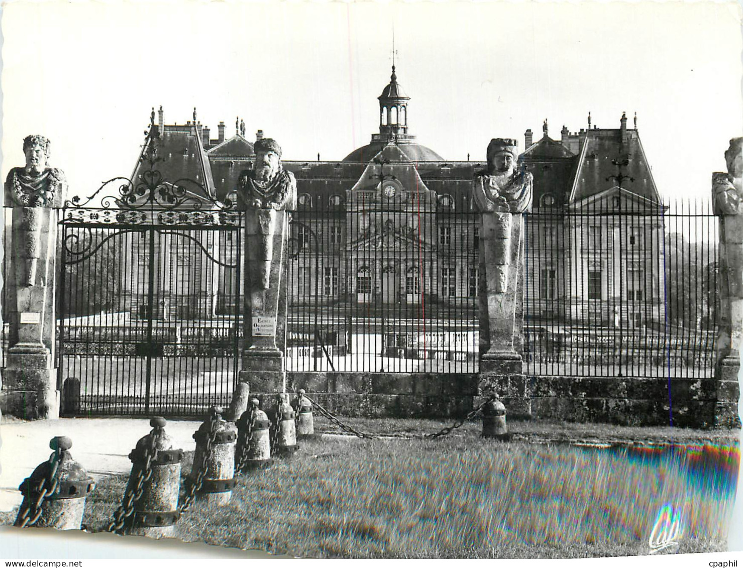 CPM 41 env de melun vaux le vicomte le chateau facade nord