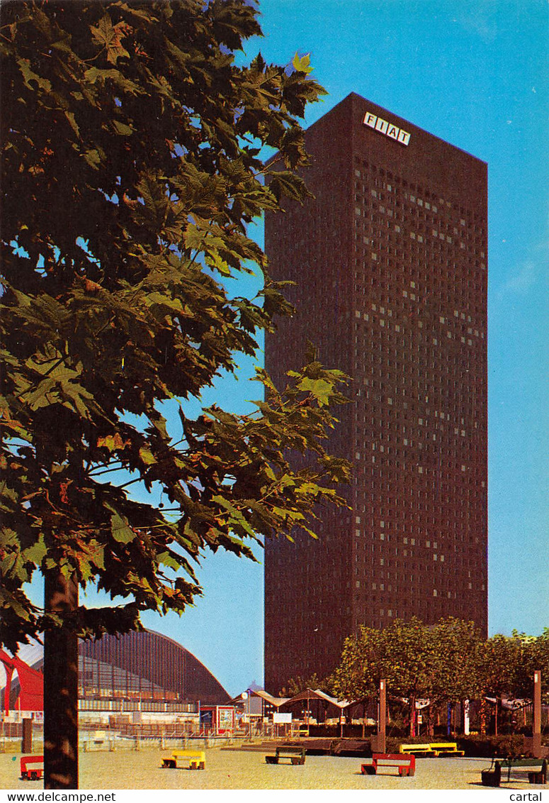 CPM - 92 - LA DEFENSE - La Tour Fiat