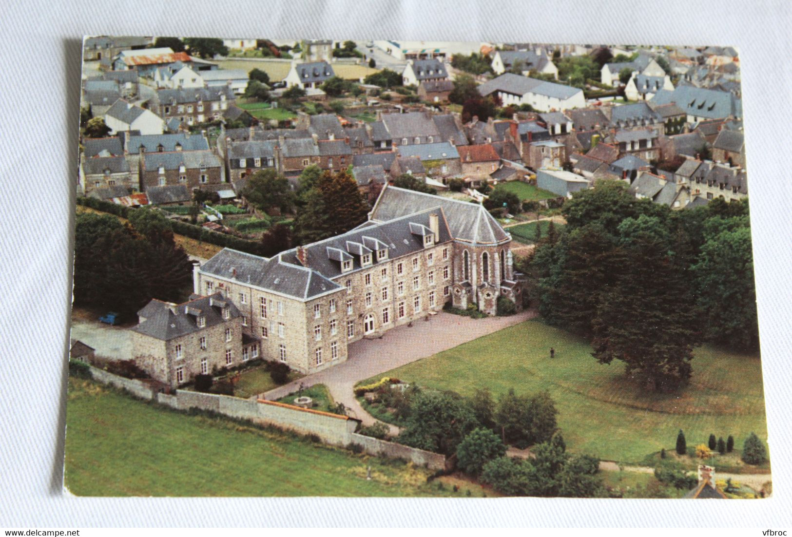 Cpm 993, Plancoët, la Corbinais, maison des étudistes fondée en 1877, Cotes d'Armor 22