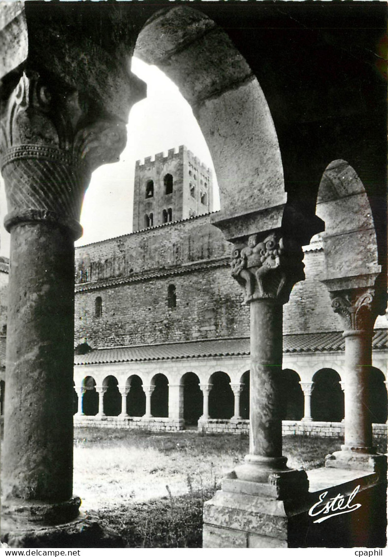 CPM Abbaye de St Michel de Cuxa Prades Pyrenees Orientales Galeries du Cloitre et clocher
