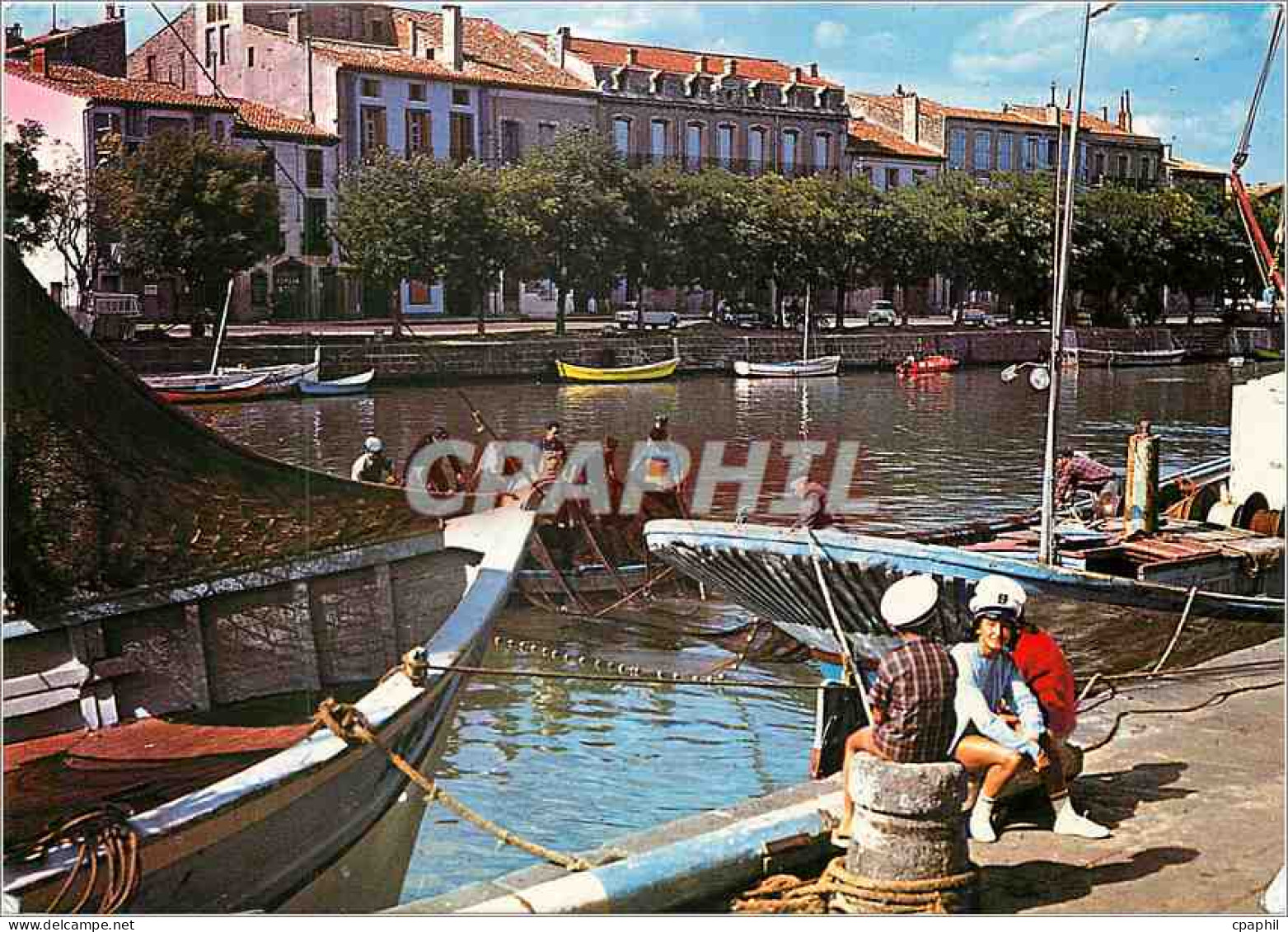 CPM Agde Herault Les quais de la Marine