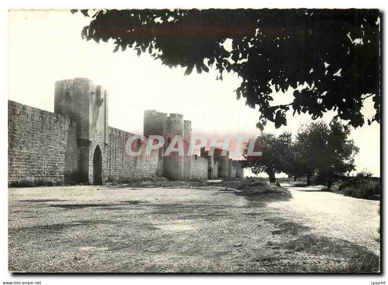 CPM Aigues Mortes Gard Les remparts de la Ville