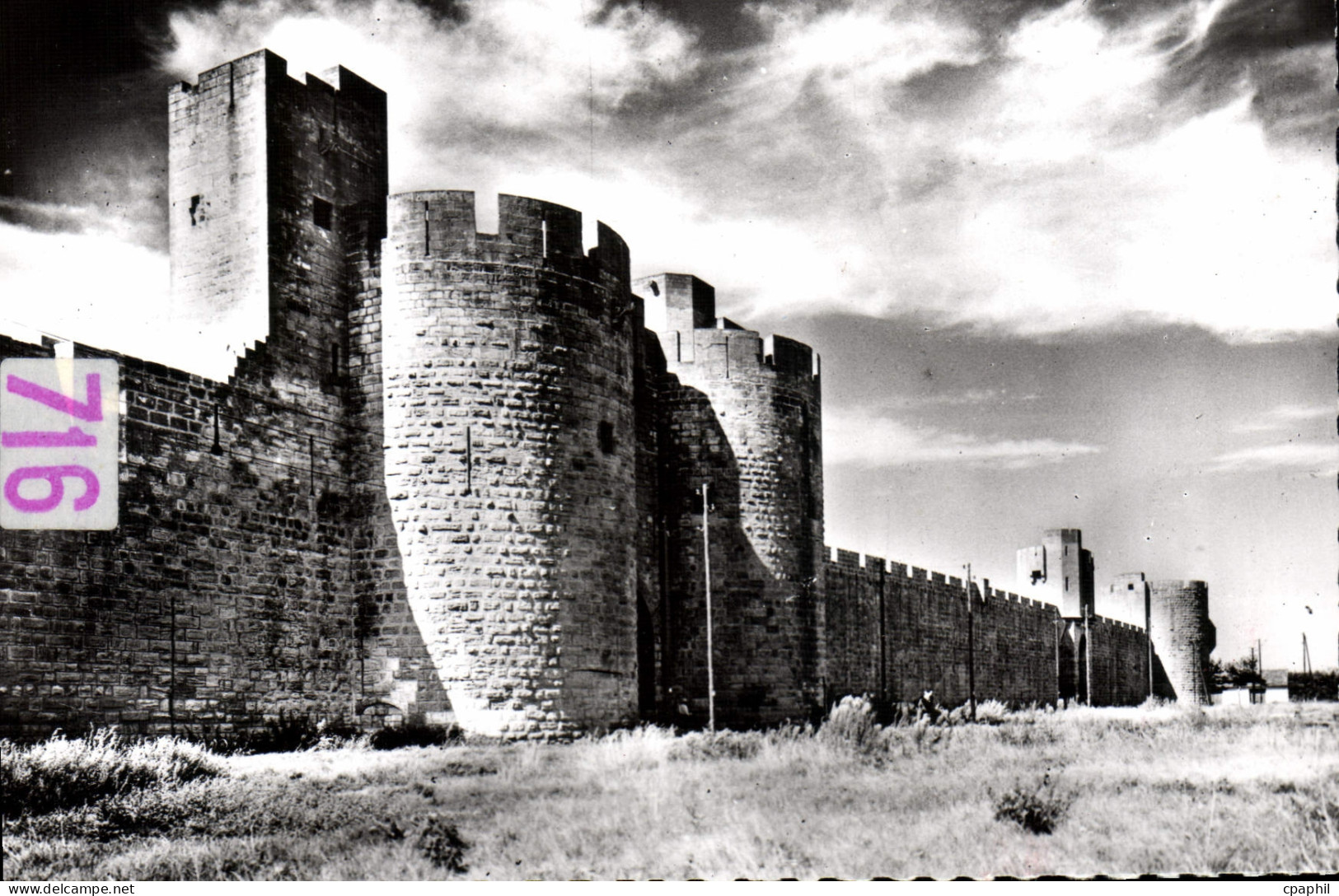 CPM Aigues Mortes Les Remparts Et La Tour De Constance