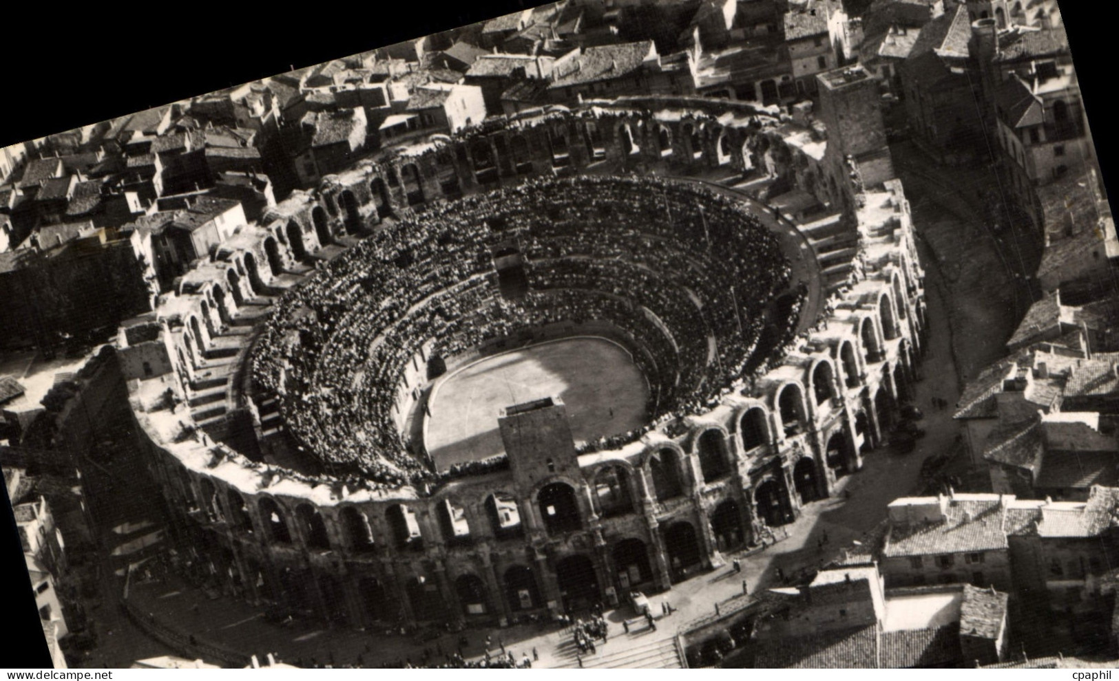 CPM Arles Les Arenes