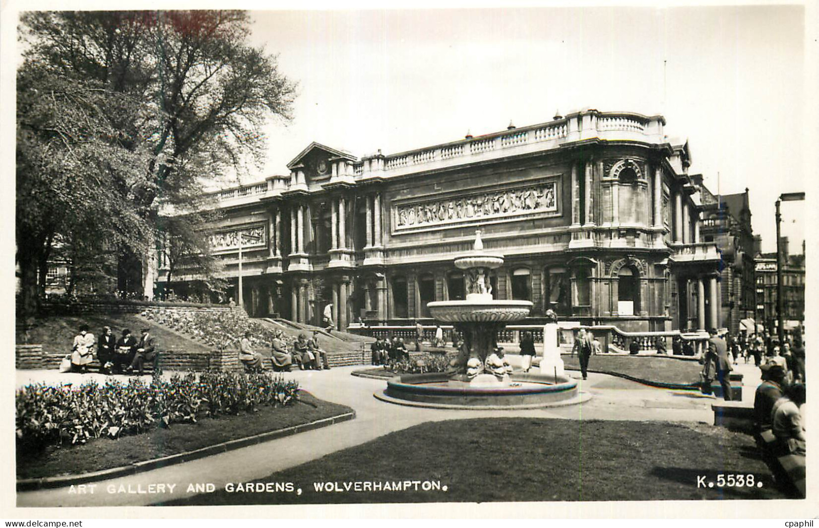CPM Art Gallery and Gardens Wolverhampton