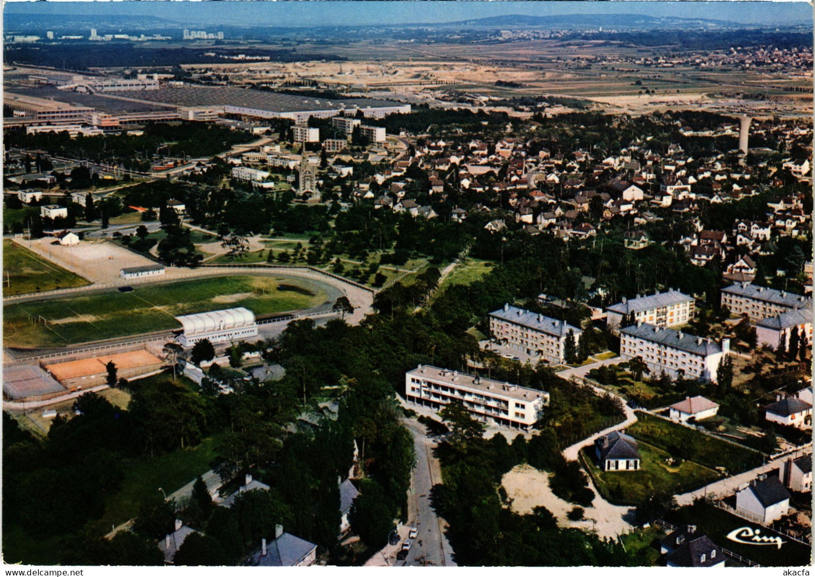 CPM Aubergenville Vue Generale aerienne FRANCE (1452575)
