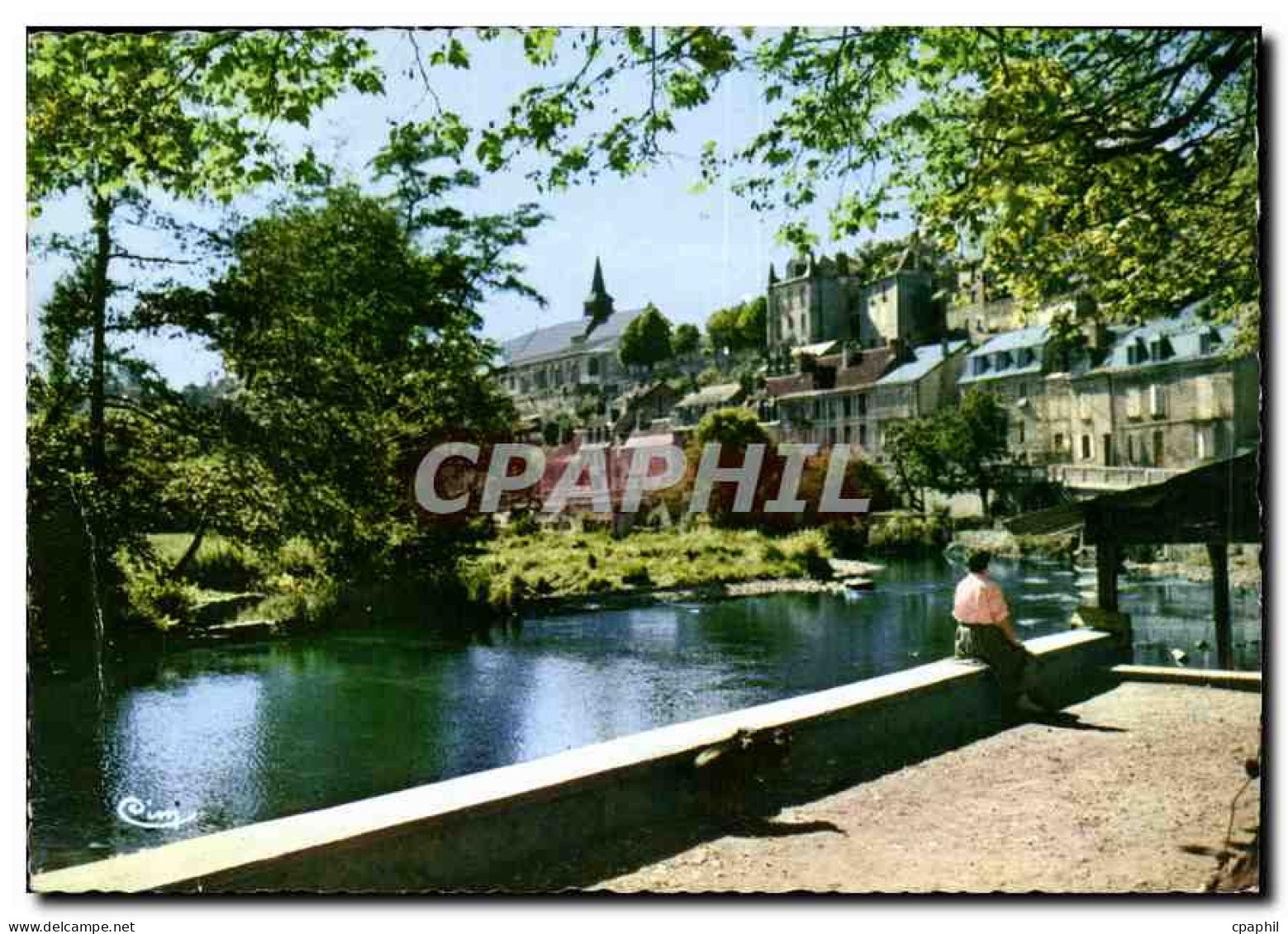CPM Aubusson Creuse Bord de la Creuse