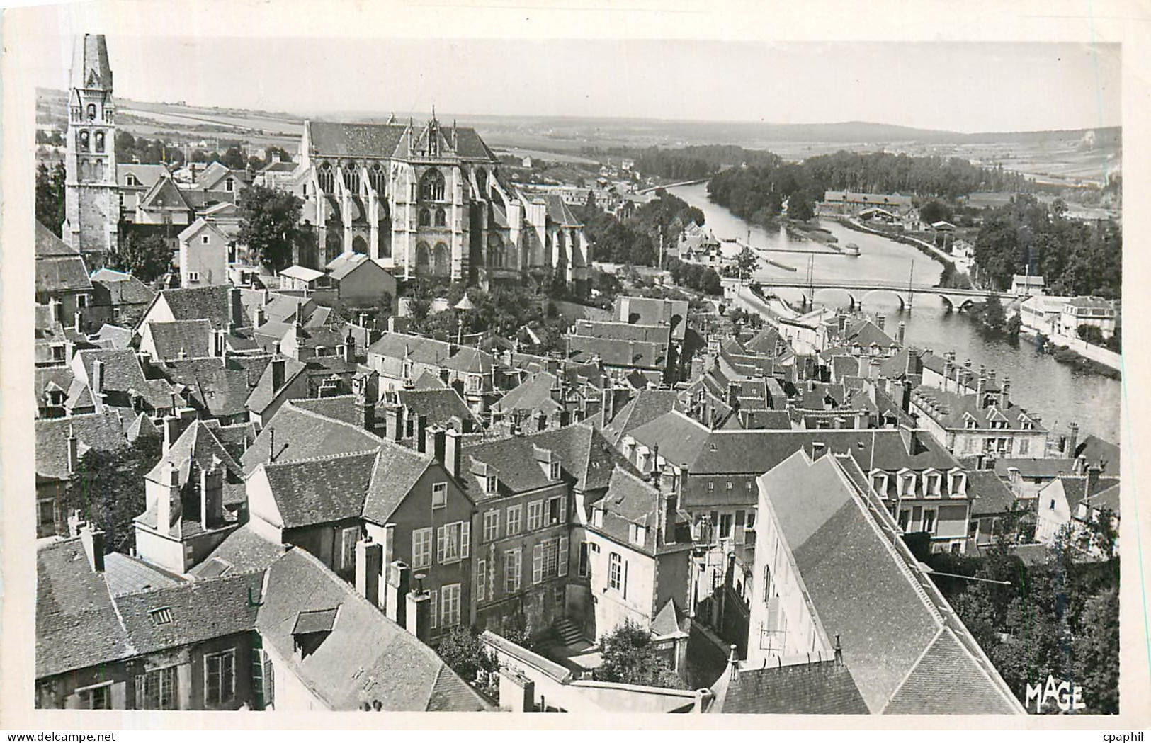 CPM Auxerre Vue generale