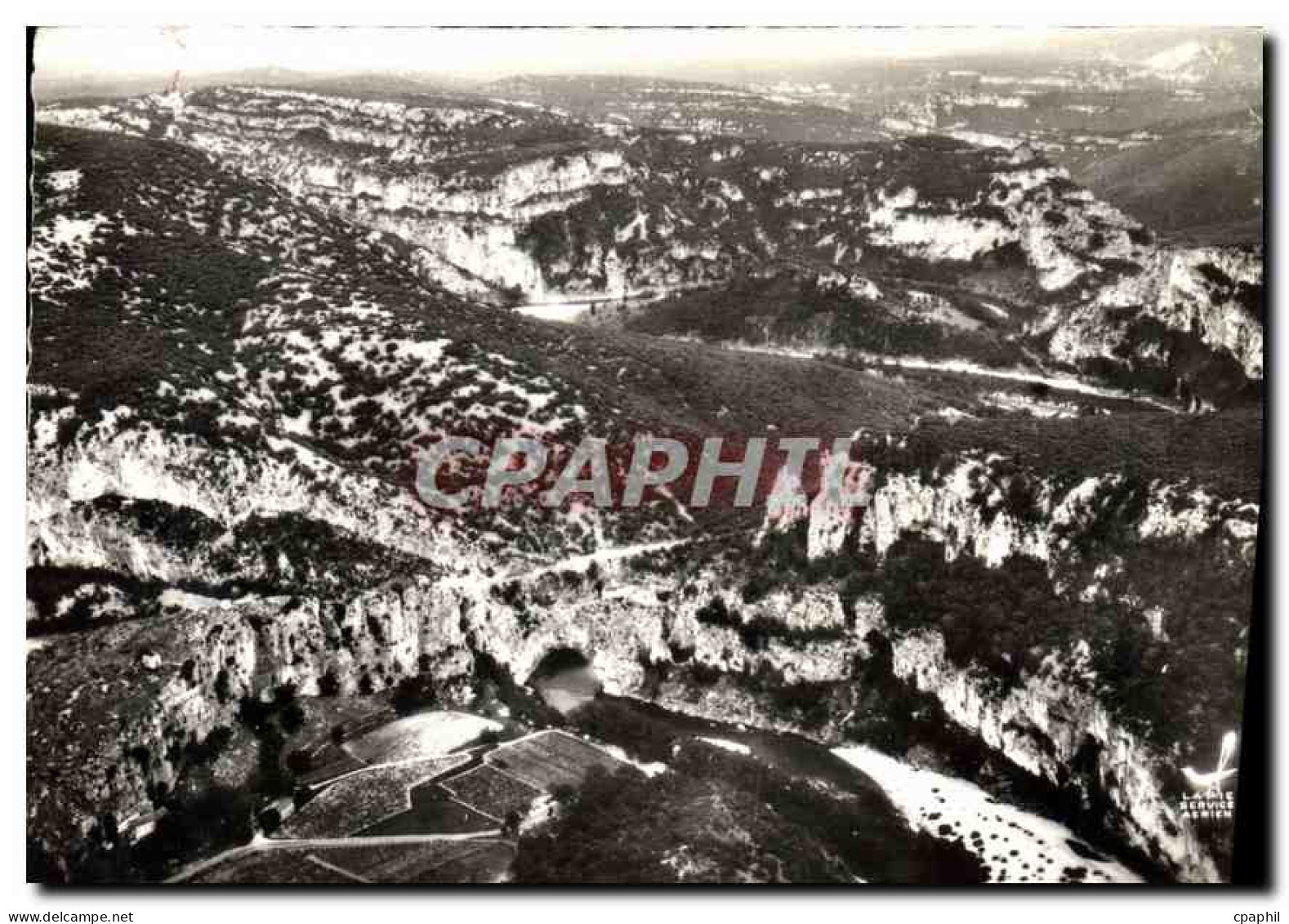 CPM Avion au dessus de Vallon Pont d'Arc Ardeche Le Pont d'Arc