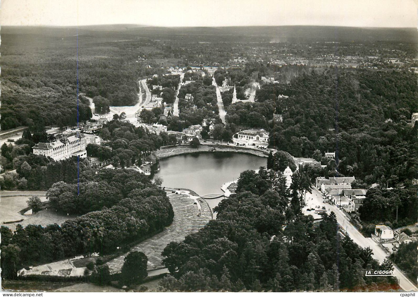 CPM Bagnoles de l'Orne Vue aerienne