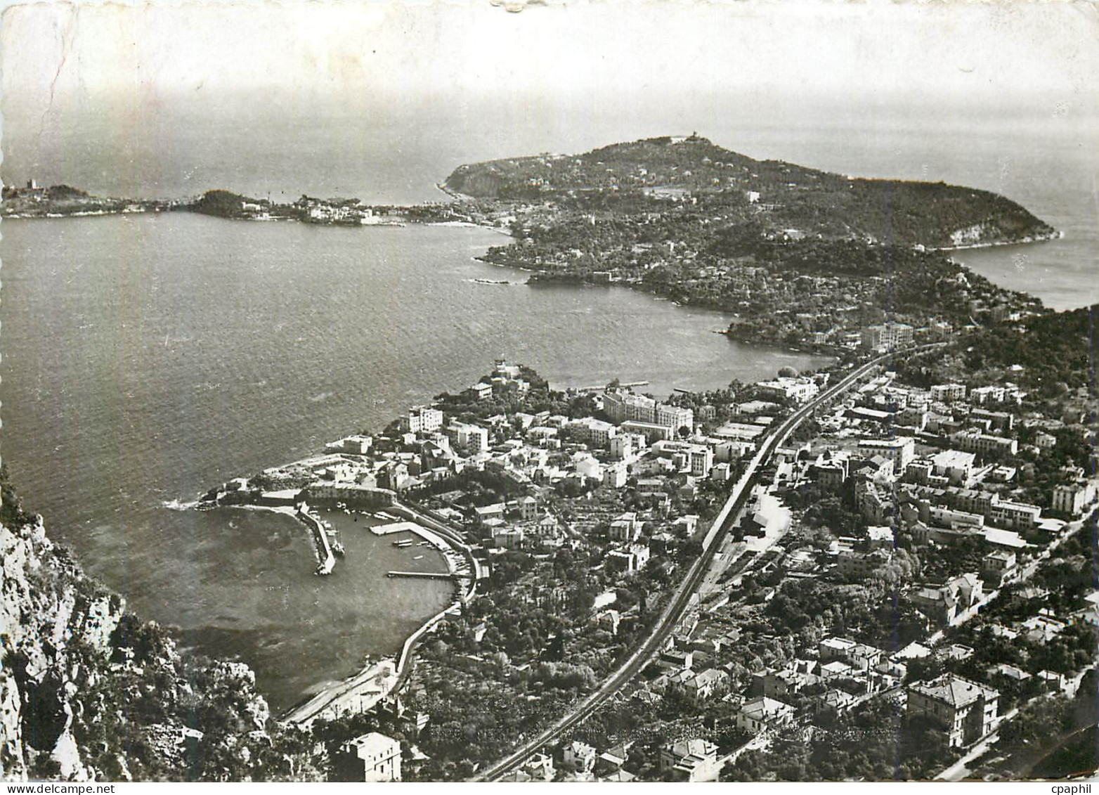 CPM Beaulieu sur Mer Beaulieu et Saint Jean Cap Ferral Vue Generale