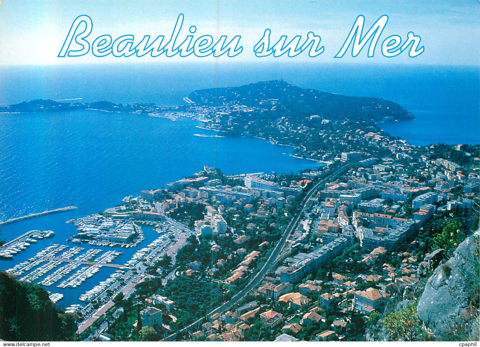 CPM Beaulieu sur Mer Vue Generale au Fond le Cap Ferrat