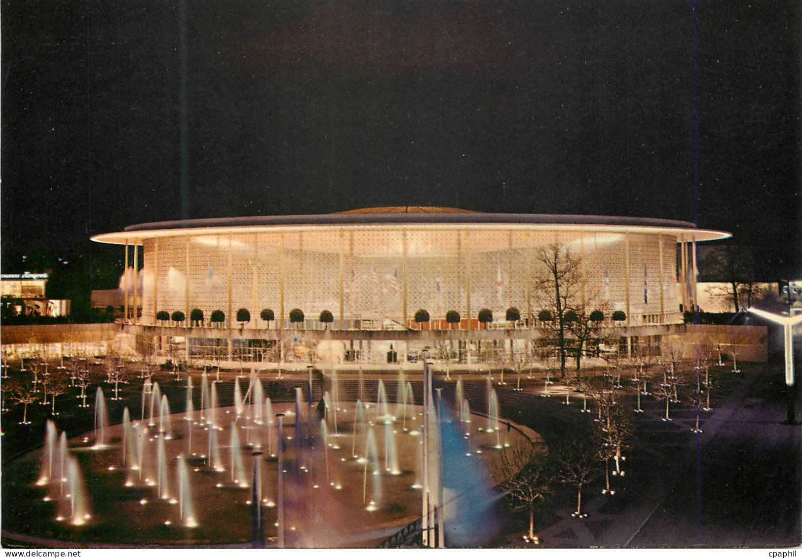 CPM Bruxelles le pavillon des etats unis la nuit Bruxelles  Exposition unverselle de 1958