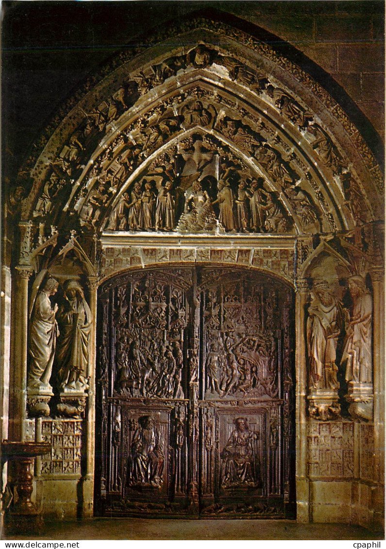CPM Burgos Porte du Cloitre
