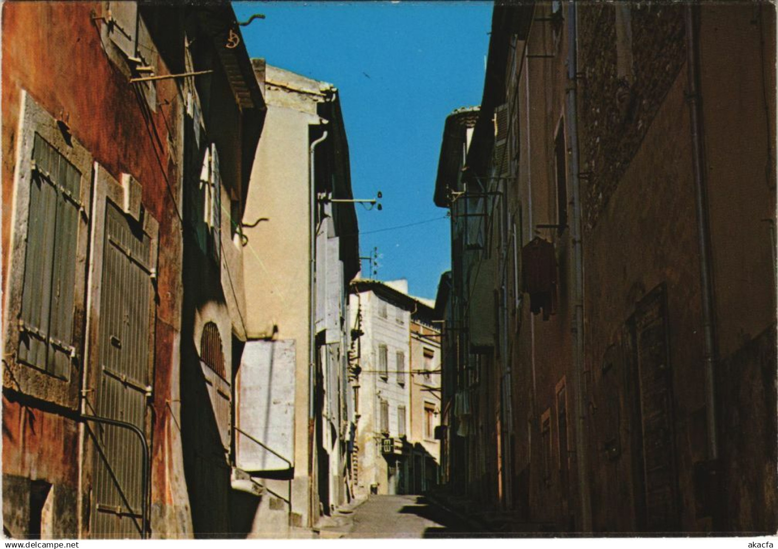 CPM CADENET Une Ruelle Pittoresque du Pays (1087069)