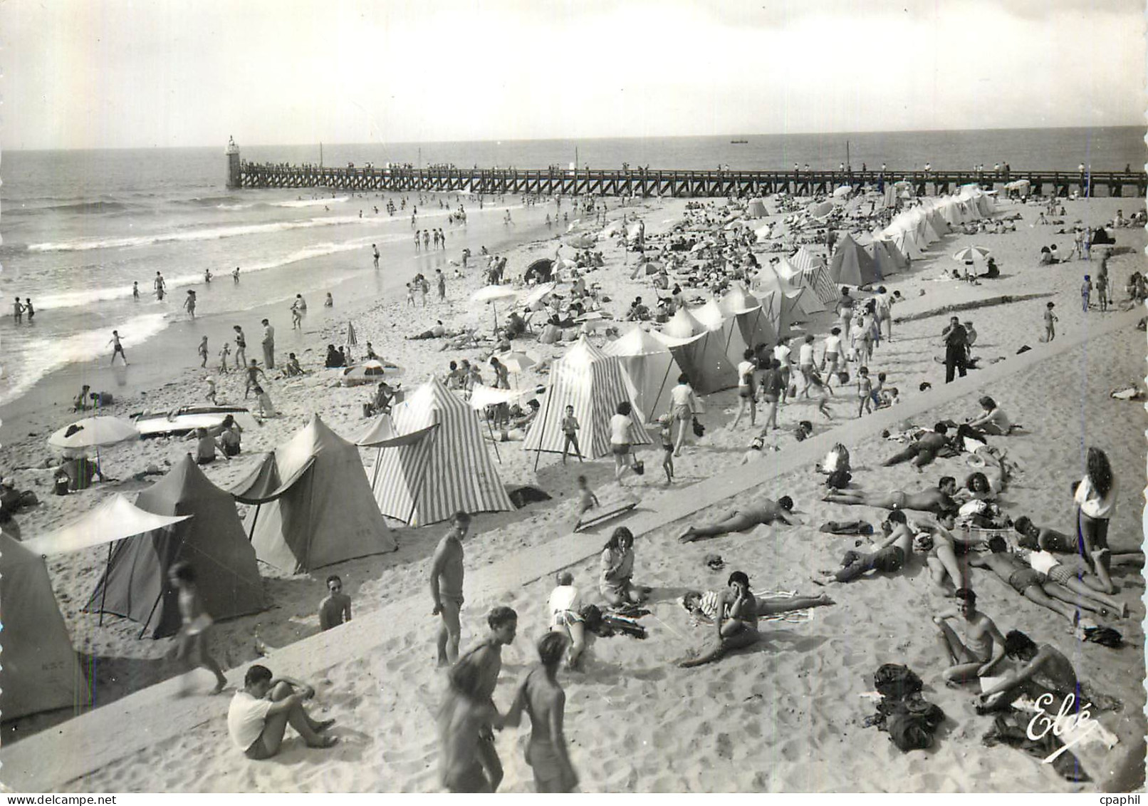 CPM Capbreton (Landes) la Plage et la Jetee