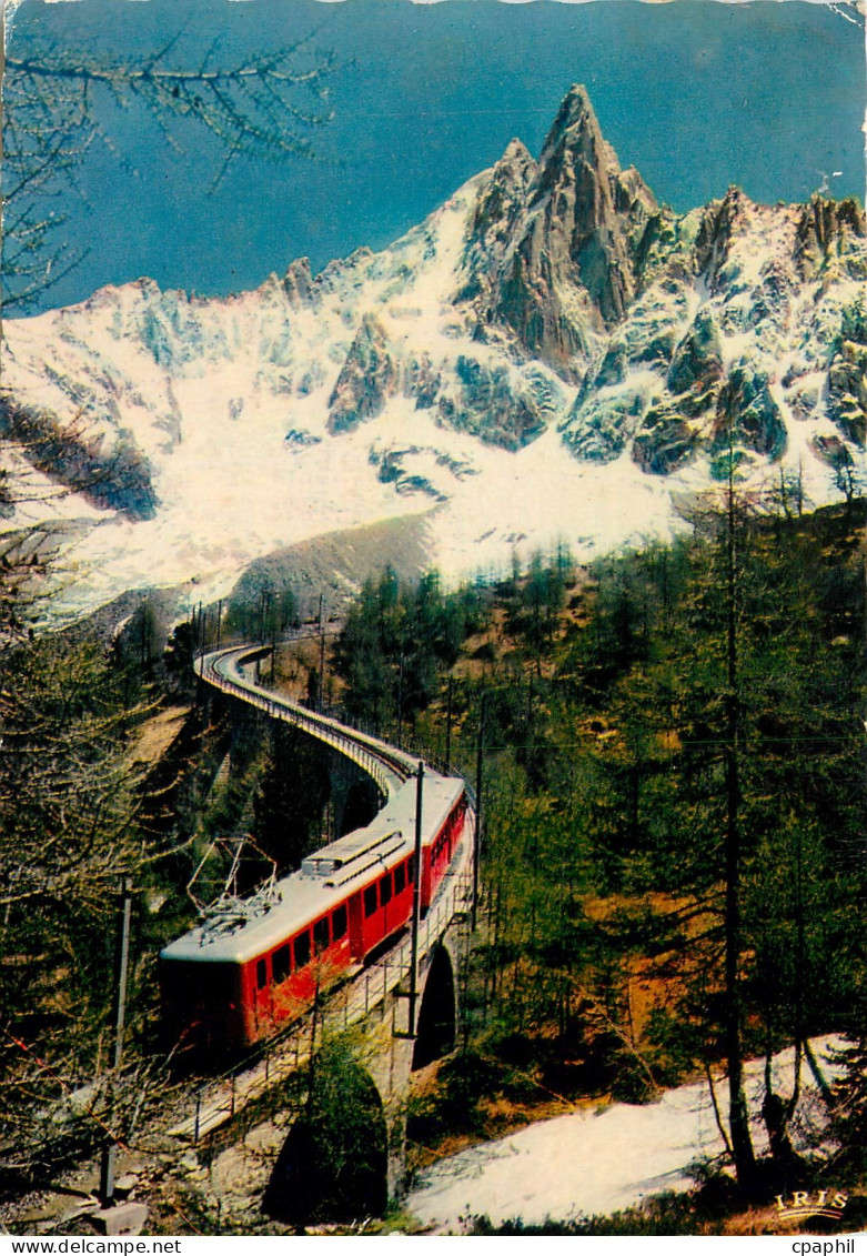 CPM Chamonix Mont Blanc Le Chemin de fer du Montenvers et l'Aiguille du Dru