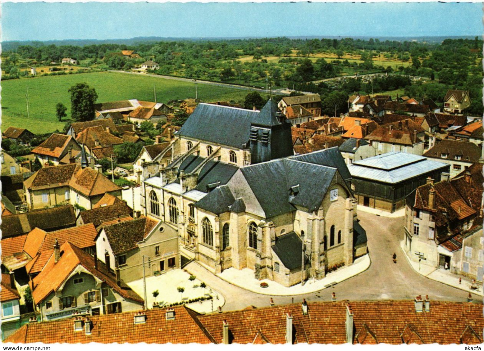 CPM Chaource- Eglise FRANCE (1020977)