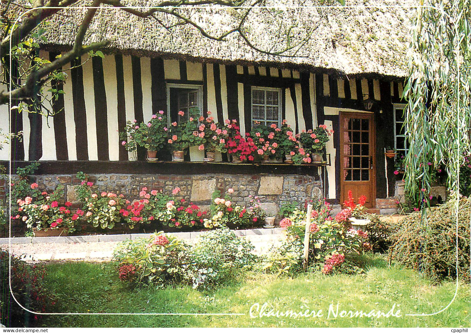 CPM Chaumiere Normande