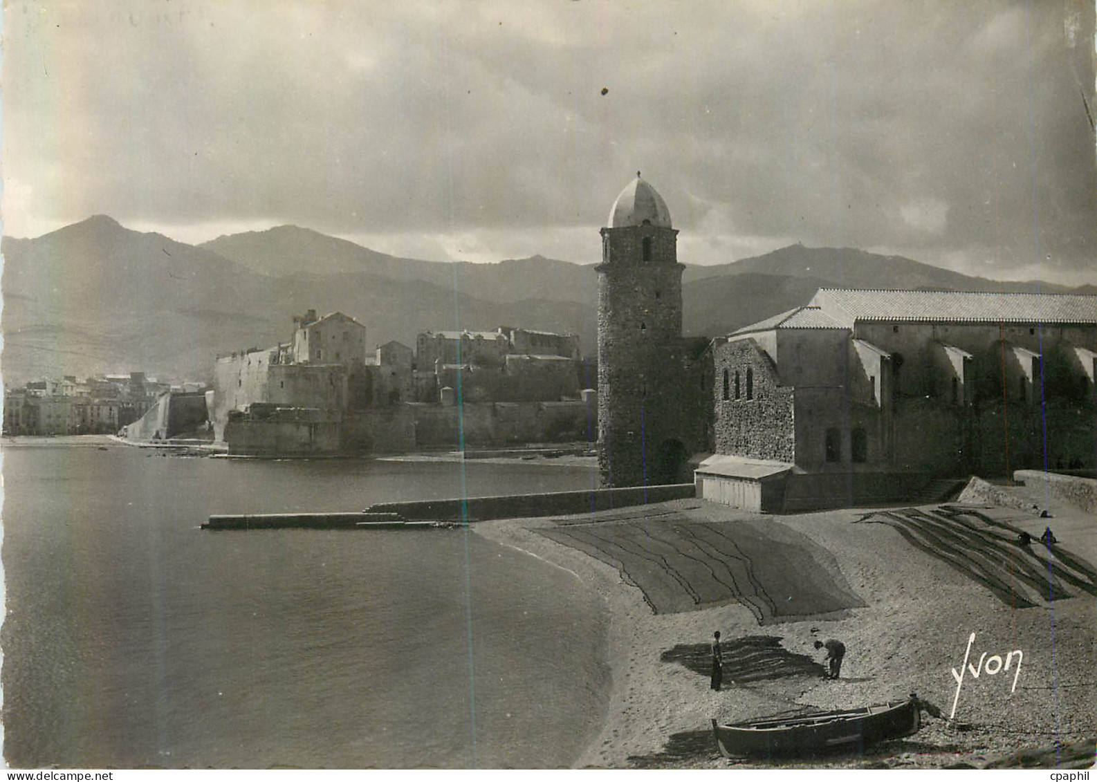 CPM Collioure (Pyrenees Orientales) Plage Saint Vincent