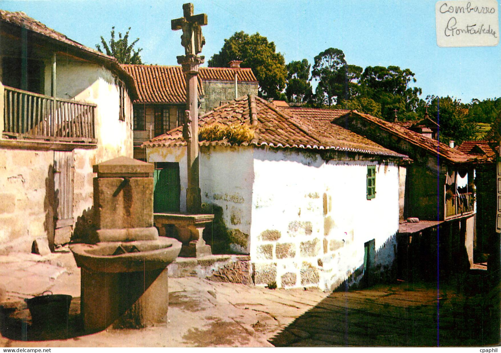 CPM Combarro Pontevedra Coin tipique et Croisade